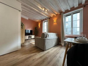 Le Cosy Terracotta